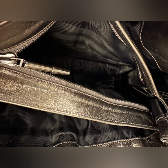 BURBERRY Calfskin Quilted Beaton Gunmetal - Picture 14 of 15